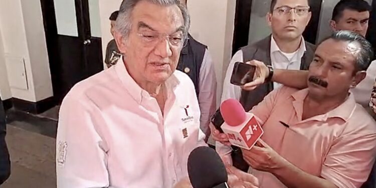 Pide Américo a aspirantes de Morena “cabeza y corazón” para buscar candidaturas