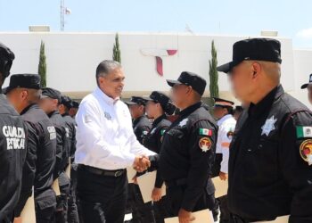 Entrega SSPT constancias a egresados del 22 escalón de Medicina Táctica Policial