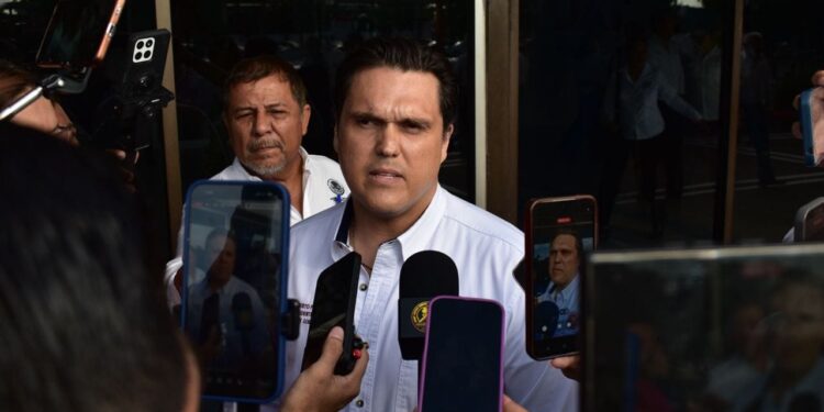 Congreso busca fortalecer regulación de campamentos