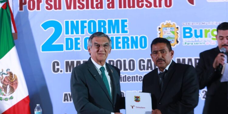 Burgos se transforma con caminos, servicios y apoyos para sus comunidades: Américo