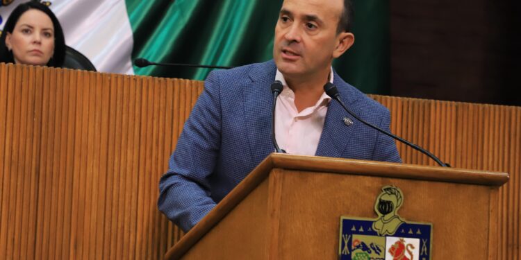 Congreso exige a Samuel García publicar seis decretos avalados por la Corte
