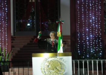 Encabeza Américo tradicional Grito de Independencia desde la capital tamaulipeca