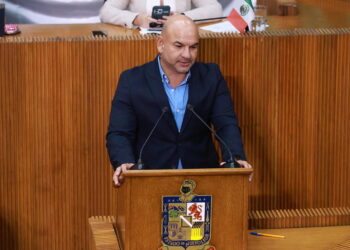 Congreso exige investigar alza de tarifas de Agua y Drenaje