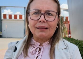 Kenia Garza pide voto libre en elección de Derecho de la UAT