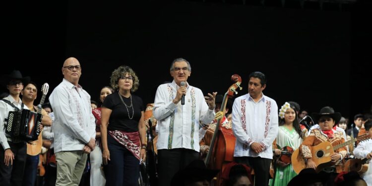 Américo cierra el FICSM 2026 con talento musical tamaulipeco