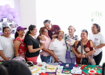 Américo y María de Villarreal acercan servicios de salud a las familias a través de Lazos del Bienestar