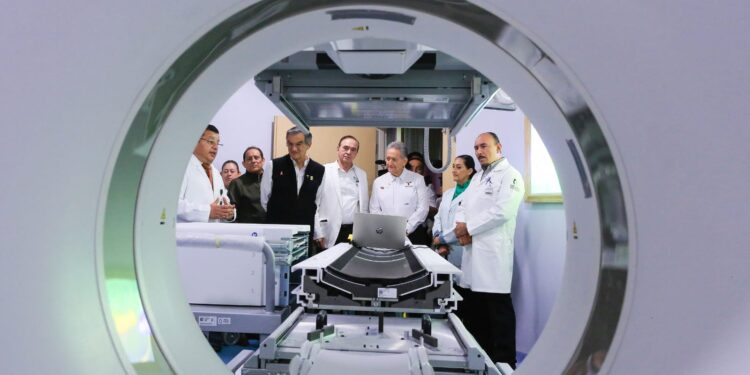 Fortalece Américo capacidad tecnológica para la detección y atención del cáncer en Tamaulipas