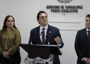Prieto exige pruebas por señalamientos contra proveedores del Congreso