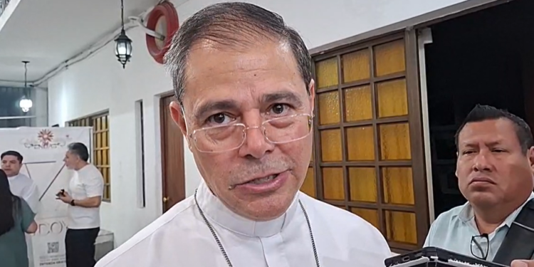 Iglesia llevará misas de fieles difuntos a panteones de Victoria