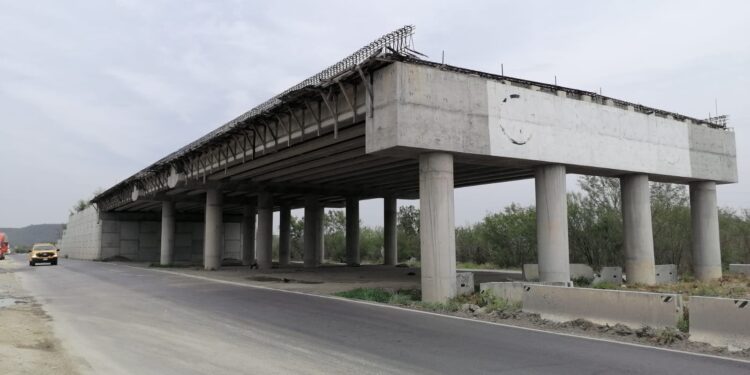 Puente Magueyes, obra que rescata el gobierno de Américo