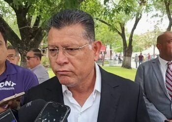 Tomás Gloria deja abierta la puerta para 2027